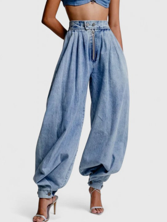 Ari Women's Jeans | High-Waisted Wide Baggy Fit, Pleated Details 0