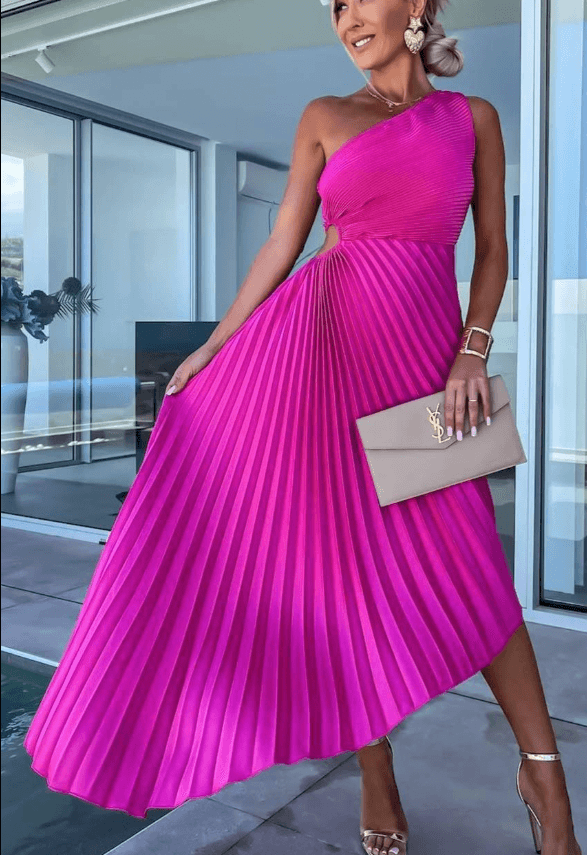 Chic Women's Maxi Dress | One-Shoulder Pleated Design for Formal Events 3
