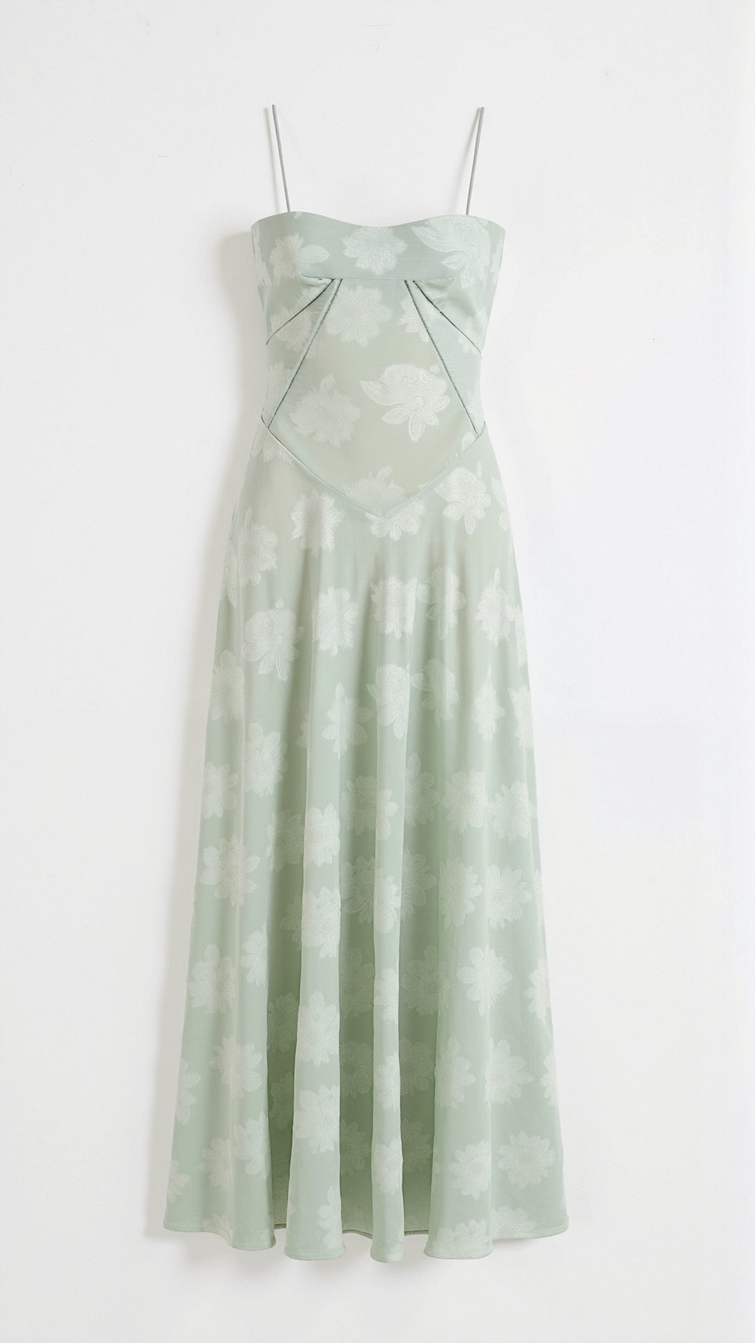 Elegant Women's Maxi Dress | Slip Silhouette for Special Occasions 8