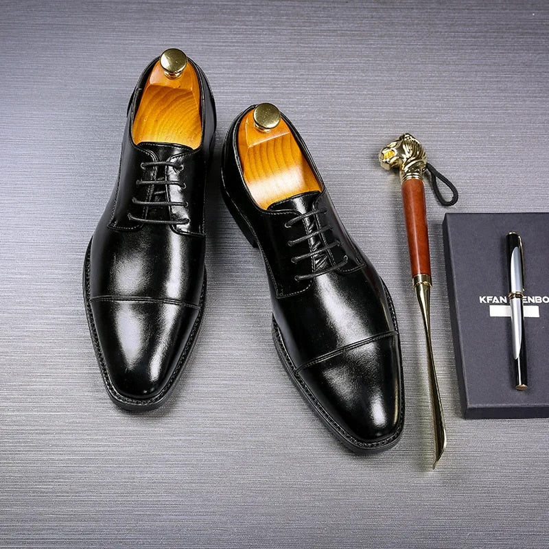 Men's Oxford Shoes | Handcrafted Leather, Classic Black Design 2