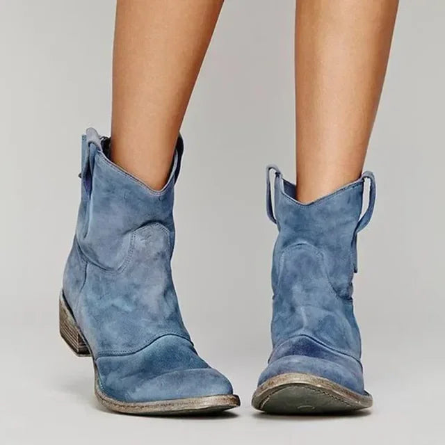 Modern Women's Cowboy Boots | Vintage-Inspired Style 3