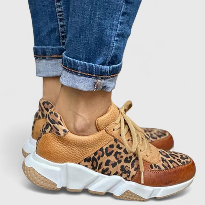 Pravira Women's Shoes | Chic Leopard Print, Cushioned Comfort 1