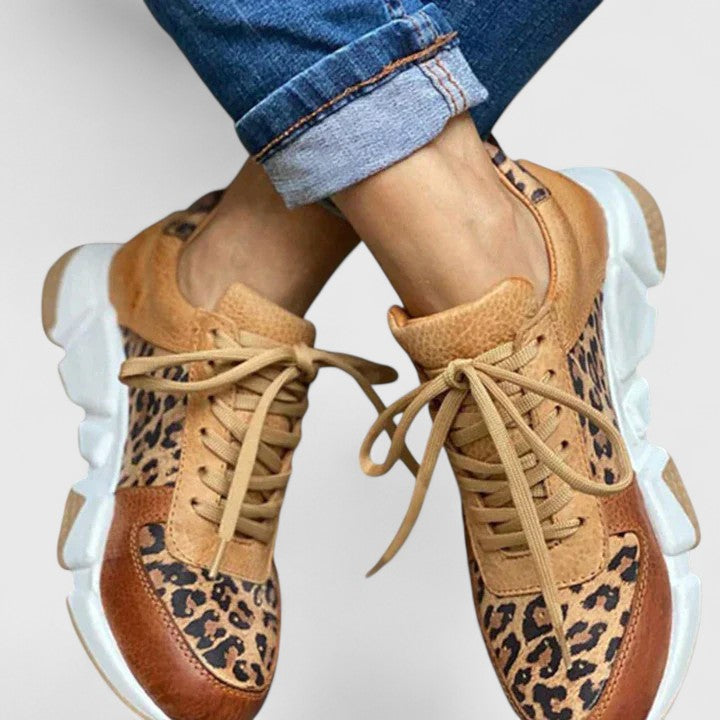 Pravira Women's Shoes | Chic Leopard Print, Cushioned Comfort 3